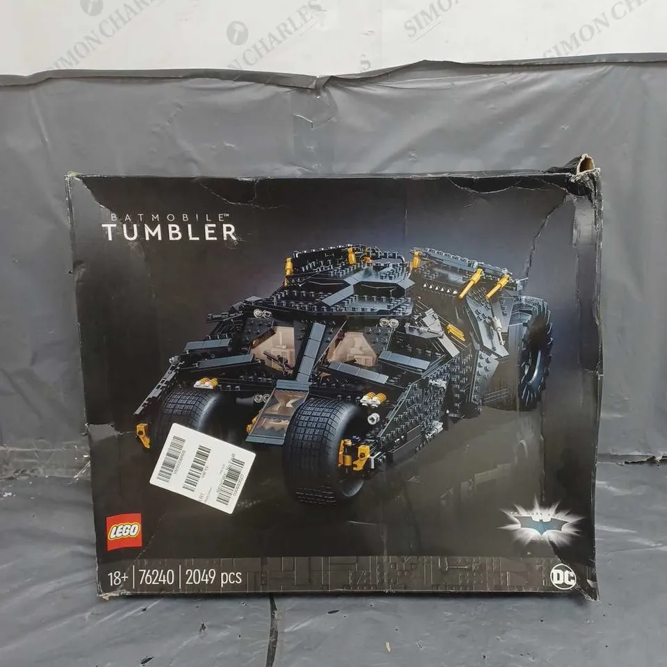 BOXED LEGO BATMOBILE TUMBLER 76240 RRP £229.99