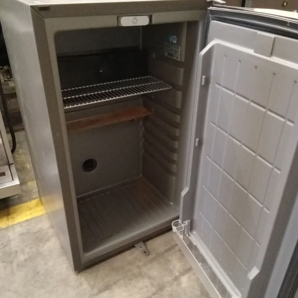 TEFCOLD MINI BAR FRIDGE
