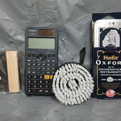 APPROXIMATELY 10 ASSORTED HOUSEHOLD ITEMS TO INCLUDE CASIO CALCULATOR, HELIX OXFORD MATHEMATICAL INSTRUMENTS, ETC