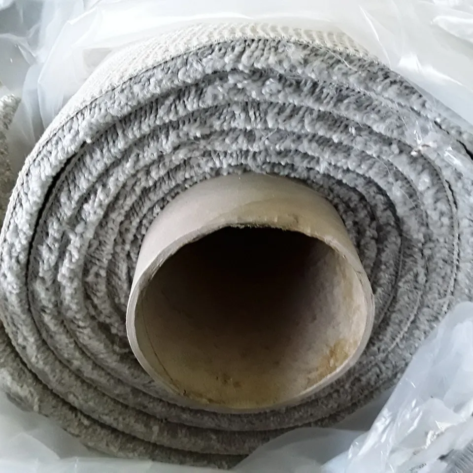 ROLL OF QUALITY EC FREEDOM XTRA FLINT CARPET APPROXIMATELY 5×3.4M