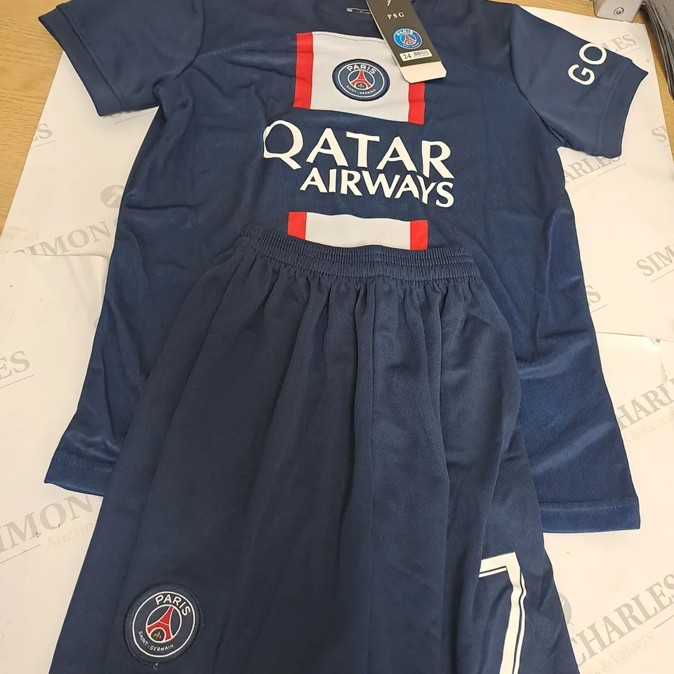 PSG MBAPPE PRINTED T-SHIRT SIZE 24 