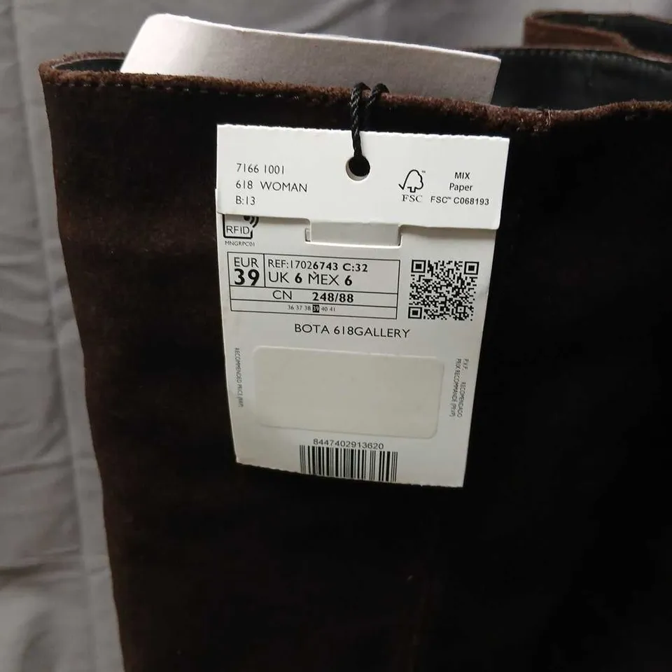 MNG BY MANGO WOMEN'S SUEDE KNEE-HIGH BOOTS – UK 6 (EU 39)