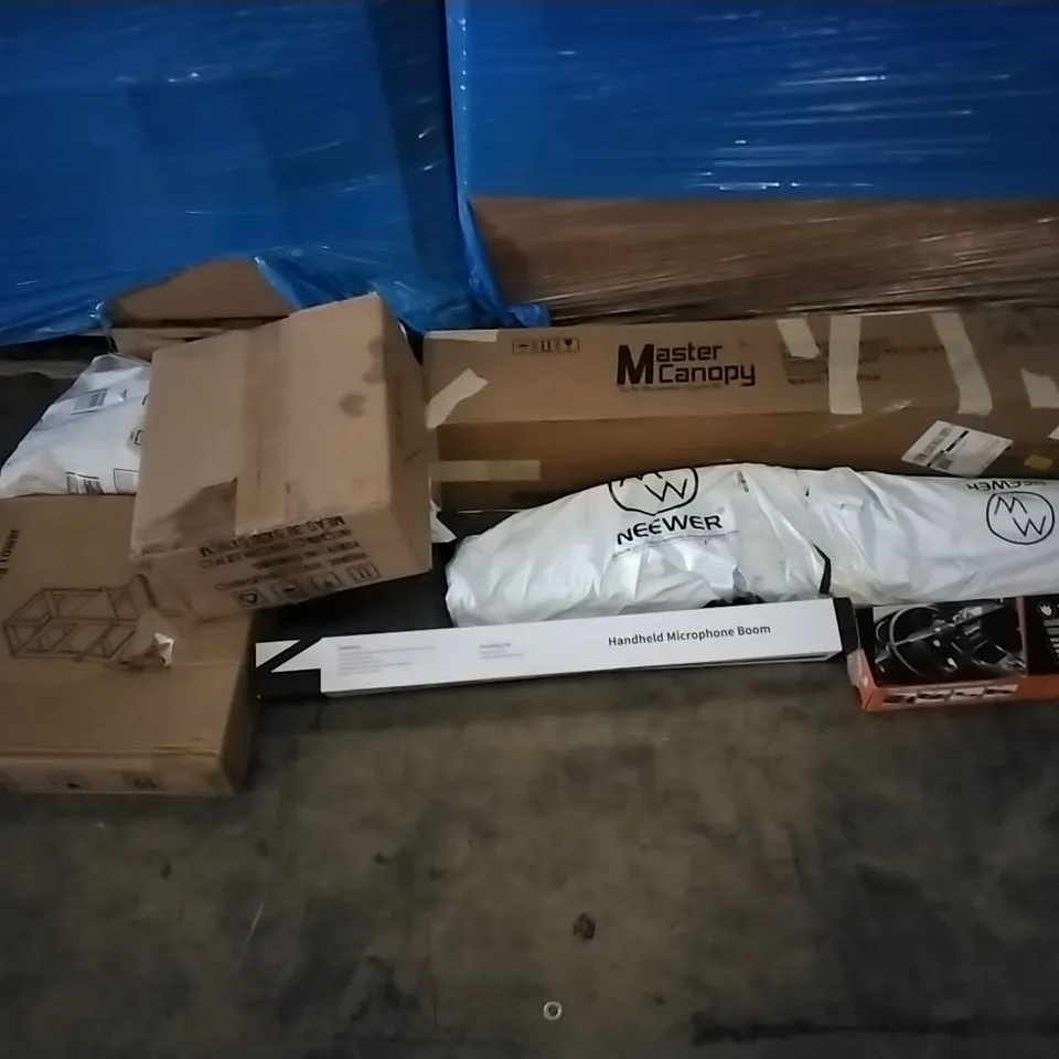 PALLET OF ASSORTED ITEMS INCLUDING MASTER CANOPY COMPACT CANOPY, NEEWER, TEVLAPHEE COMBINATION STEERING WHEEL LOCK, HANDHELD MICROPHONE BOOM, KIDS KITCHEN STANDING TOWER, TOM YANG BBQ & HOT POT