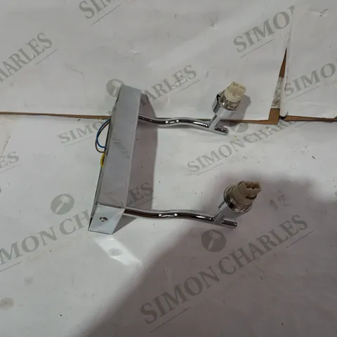 BOXED DESIGNER CHROME EFFECT 2LT WALL BRACKET