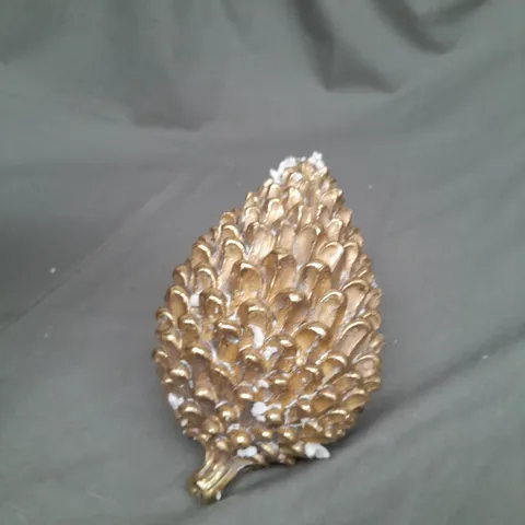 CERAMIC GOLD PINECONE DECORATION 