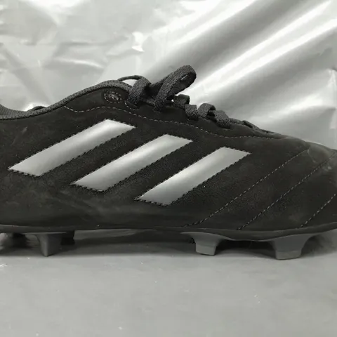 PAIR OF ADIDAS GHOLETTO VIII FOOTBALL BOOTS IN BLACK UK SIZE 8