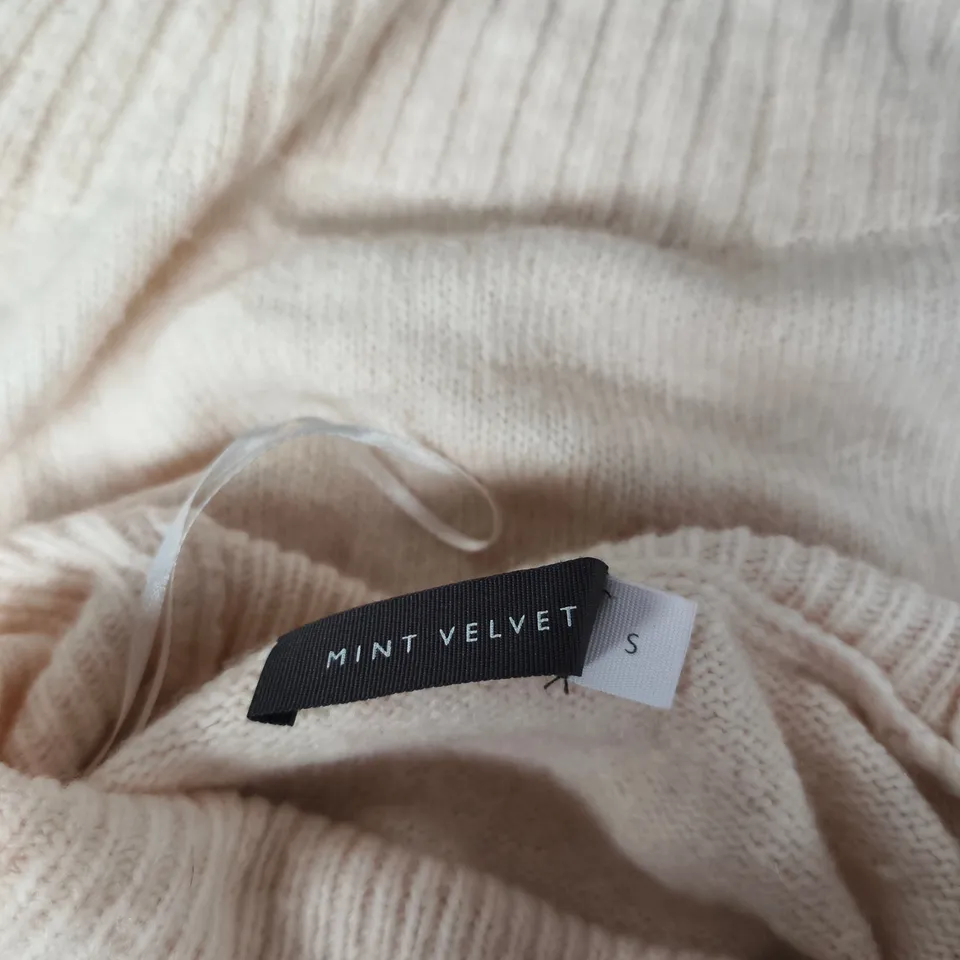 MINT VELVET CREAM KNIT JUMPER – SIZE S (UK)