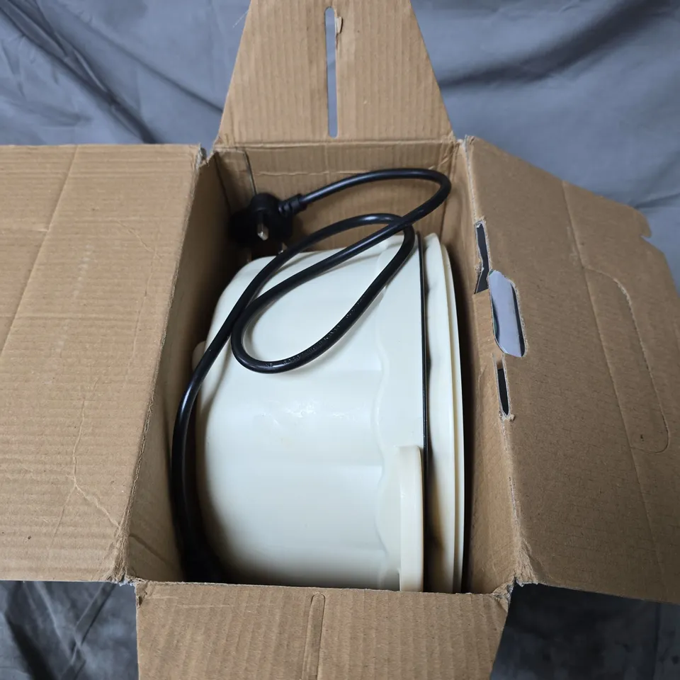 BLISS AND BEYOND ELECTRIC HOT POT WITH STEAMER BOXED