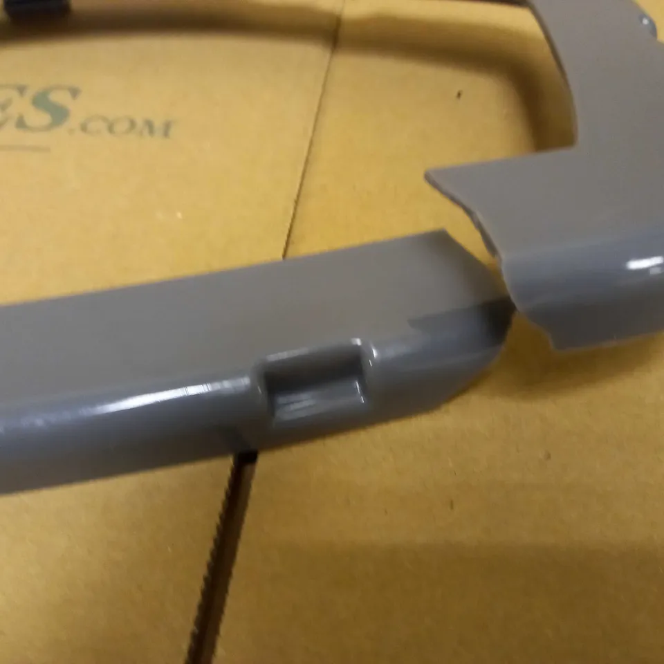 MORPHY RICHARDS STEAM CLEANER