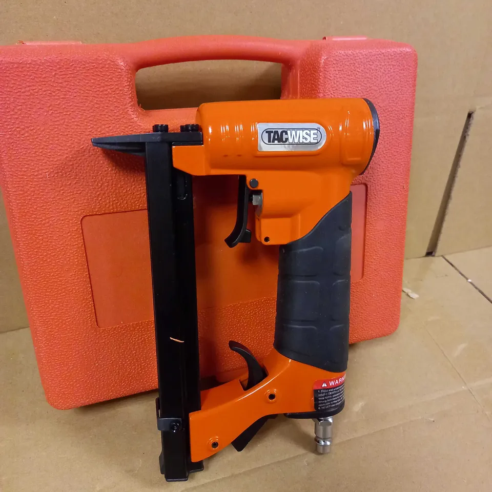 TACWISE A8016V 80-UPHOLSTERY AIR STAPLE GUN