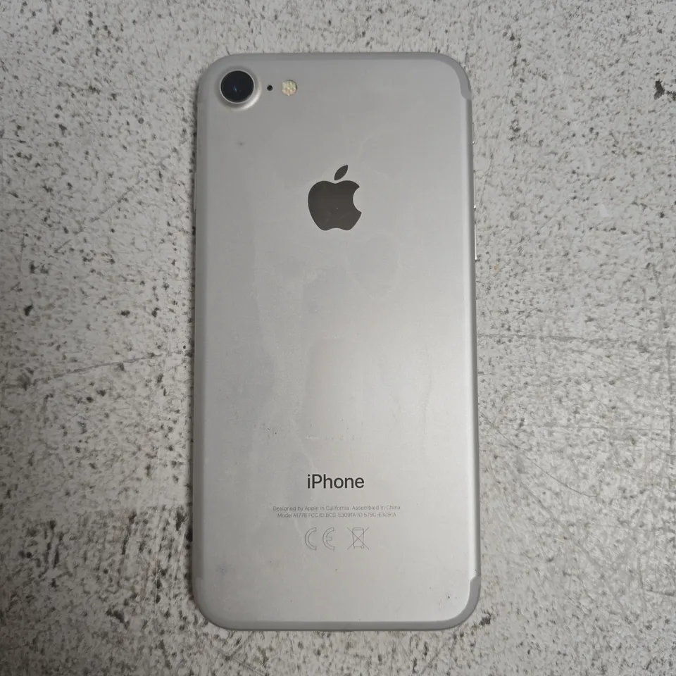 APPLE IPHONE 7 A1778 MOBILE PHONE