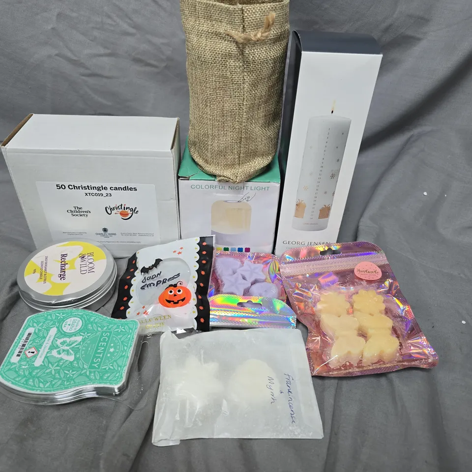 APPROXIMATELY 10 ASSORTED CANDLES AND WAX MELTS 