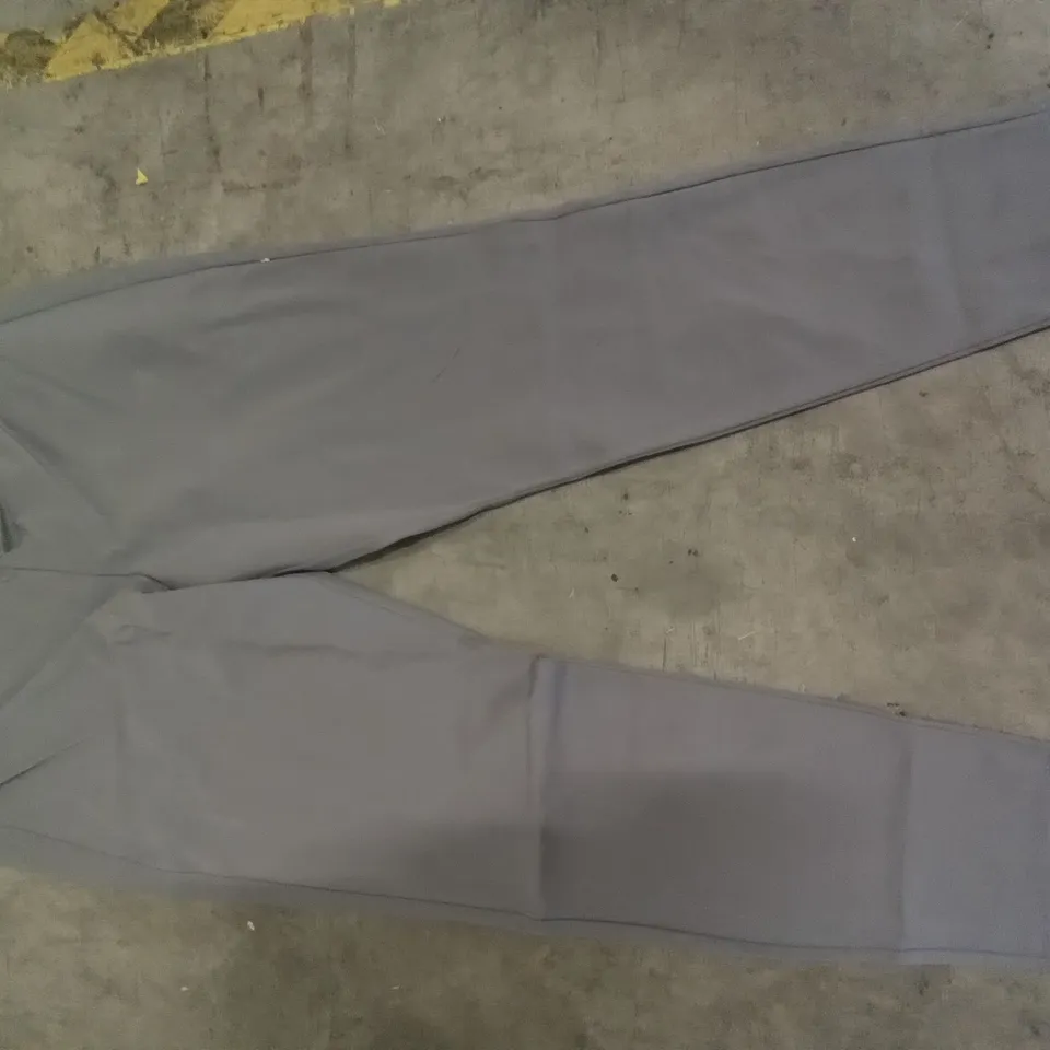 APPROXIMATELY 20 BRAND NEW BOXED MR MAX FASHION GREY TROUSERS XL