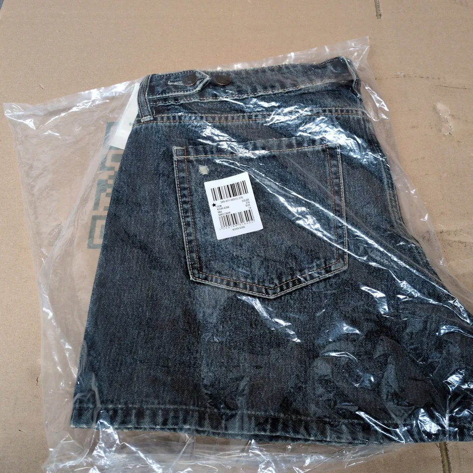 BAGGED HOLLISTER LOW-RISE BAGGY SHORT IN NAVY - W30 SIZE 10