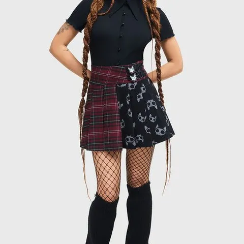 FIVE BRAND NEW KILLSTAR KILLSTAR THE VAMPURR PLEATED SKIRT BLACK/RED ASSORTED SIZES