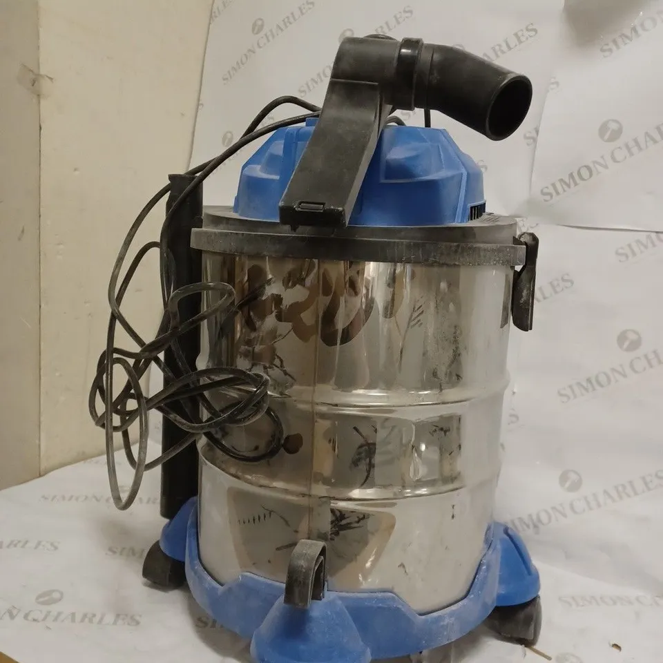 DRAPER 20515 WET AND DRY 1250W VACUUM CLEANER