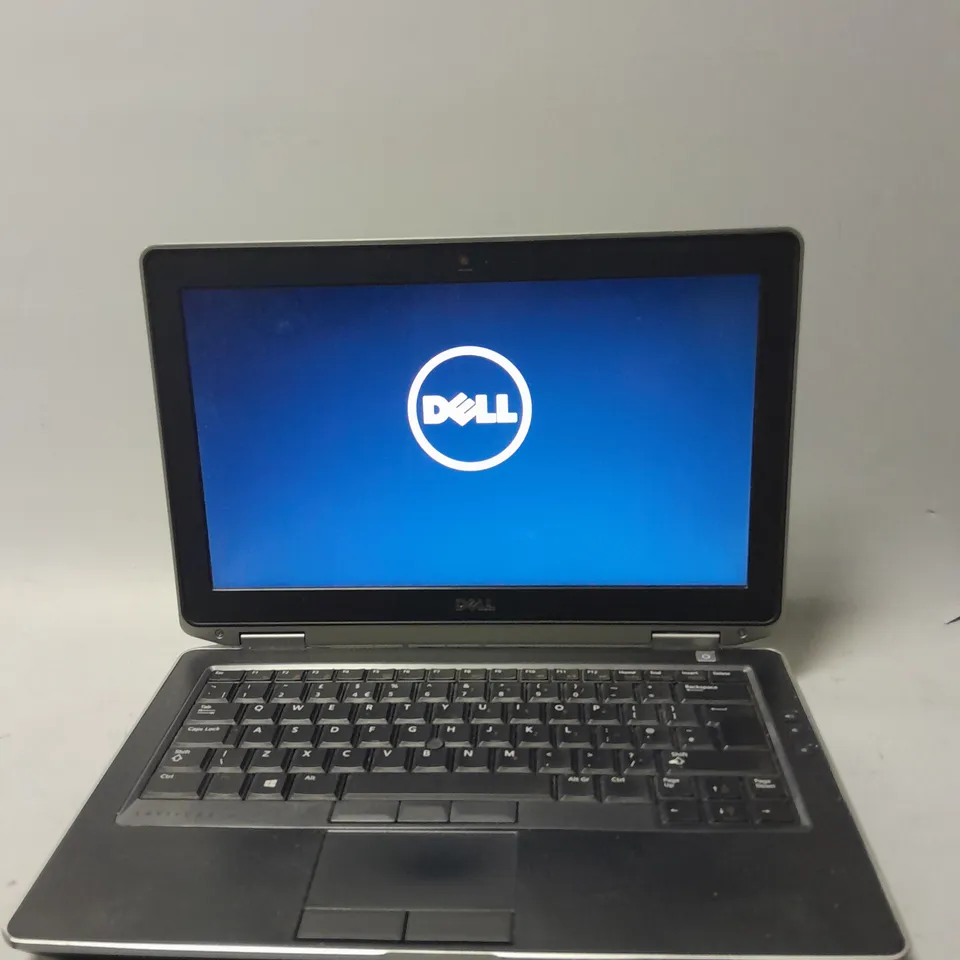DELL LATITUDE E6330 I5 - 3320M