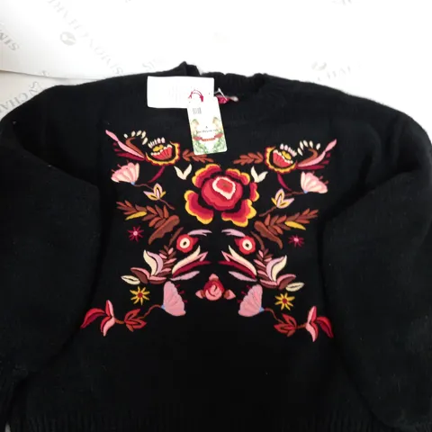 WOMANS FLOWER PATTERN JUMPER JOE BROWNS - 18