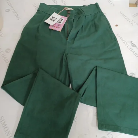 LUCY AND YAK ADDISON TROUSERS IN GREEN - 28P