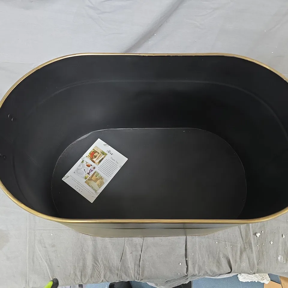 BRASS COLORED PLANTER