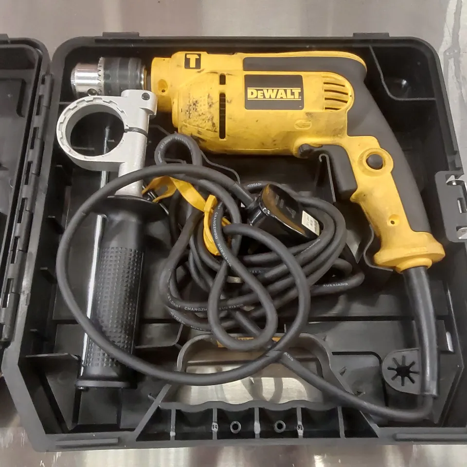 DEWALT DWD024 DRILL