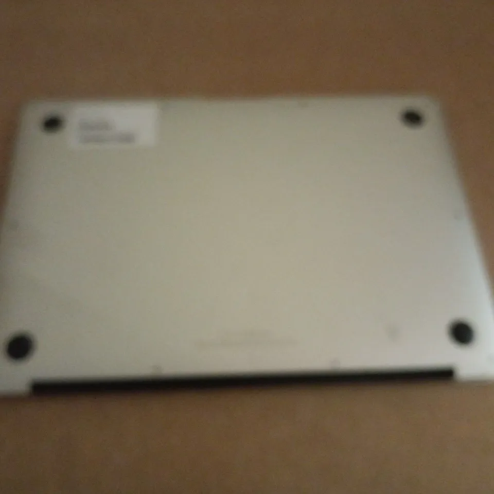 APPLE MACBOOK AIR 13-INCH ALUMINIUM LAPTOP