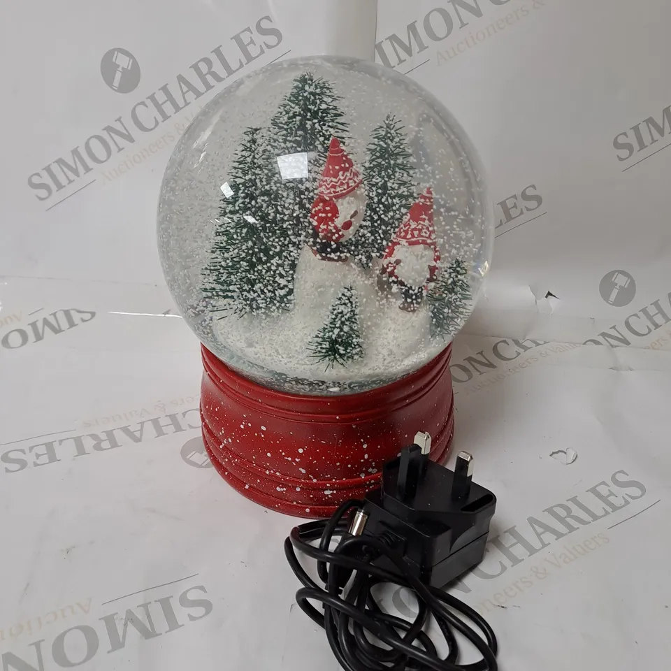 BOXED SANTA EXPRESS CHRISTMAS CHARACTER MUSICAL WATER SPINNER - GONK