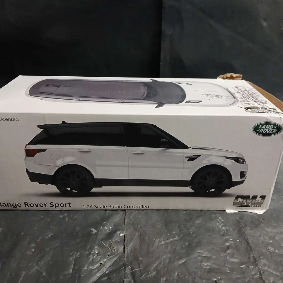 LAND ROVER RANGE ROVER SPORT 1:24 SCALE RC CAR – OFFICIALLY LICENSED, BOXED
