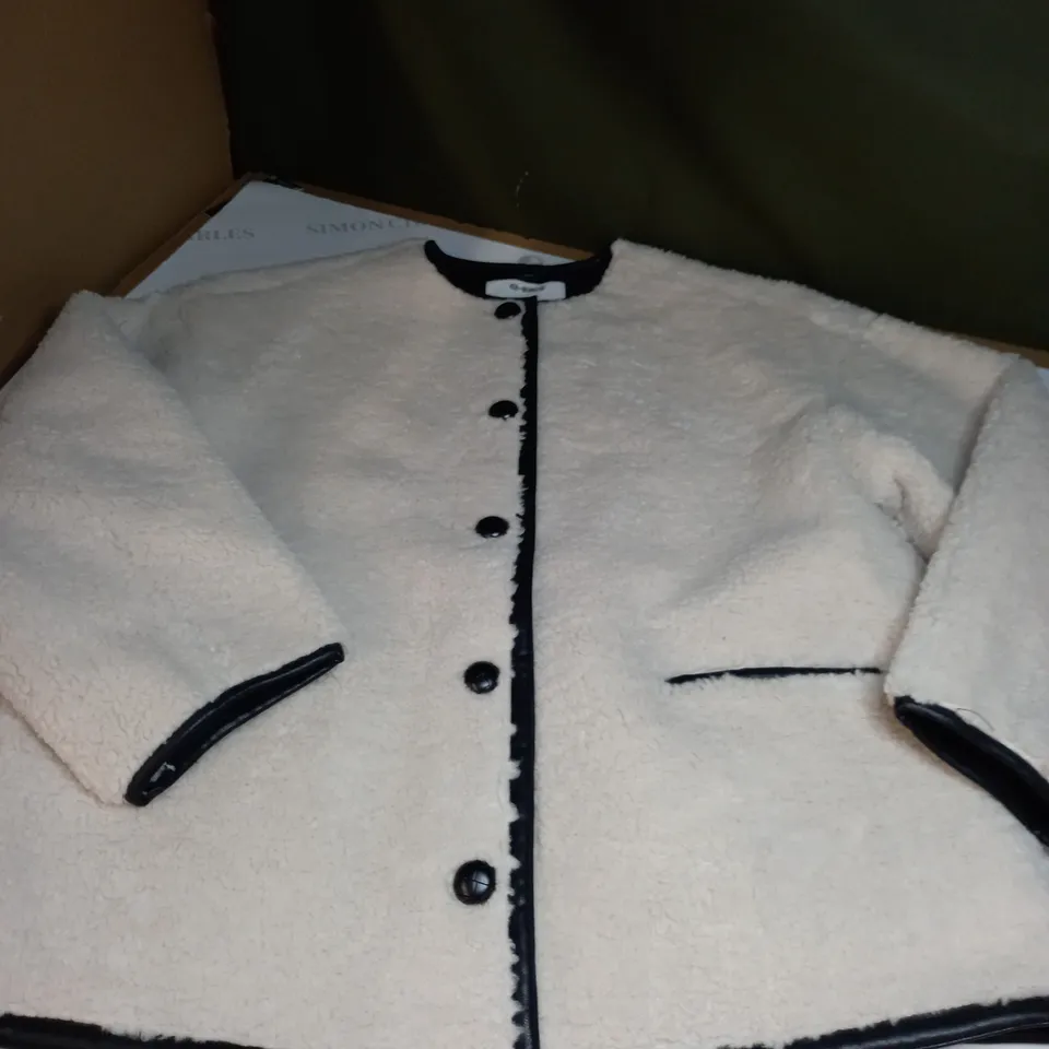 4TH RECKLESS FLEECED BUTTON COAT SIZE 10