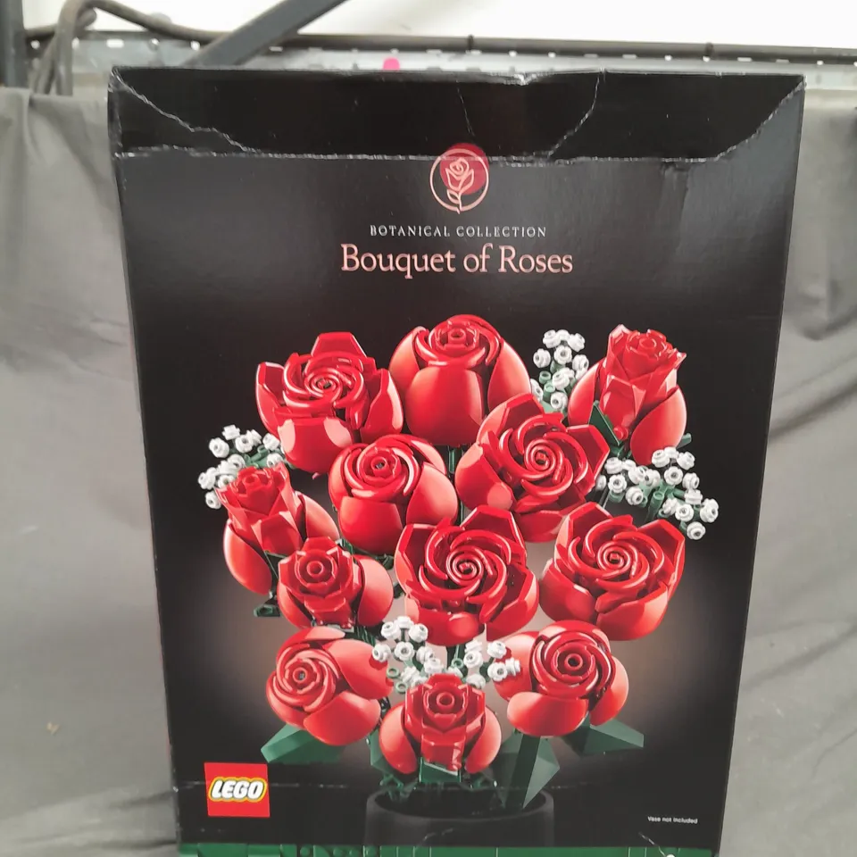 BOXED LEGO ICONS BOUQUET OF ROSES BUILDING SET 10328