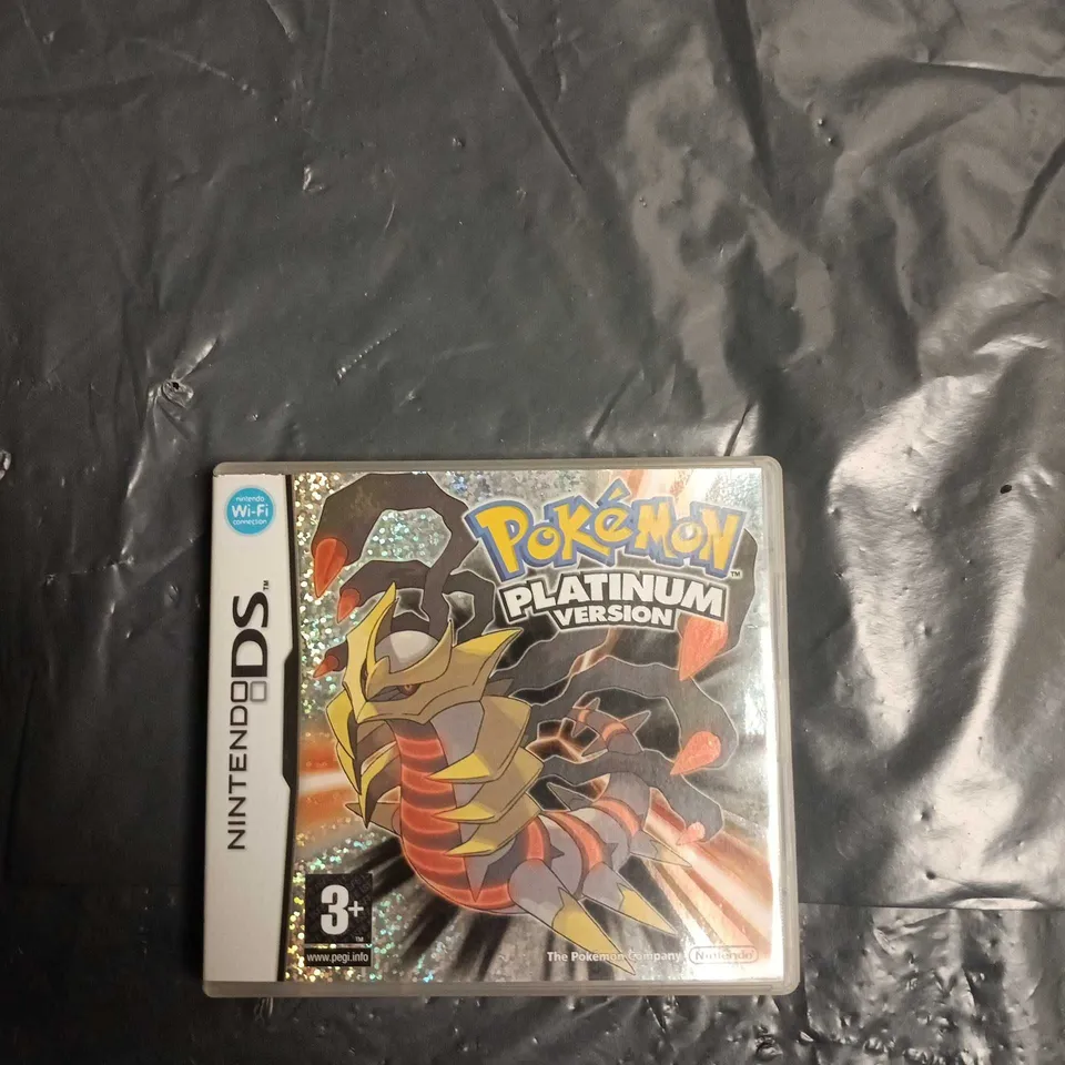 POKÉMON PLATINUM VERSION – NINTENDO DS (DS GAME CARD IN CASE)