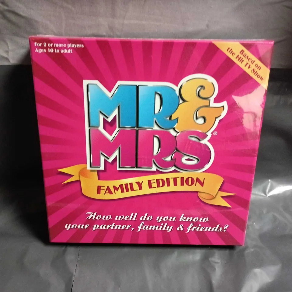 SEALED MR & MRS FAMILY EDITION BOARD GAME