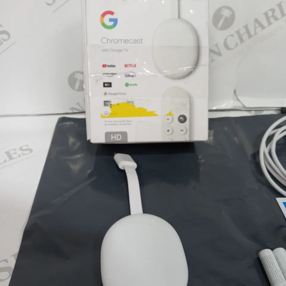 GOOGLE CHROMECAST