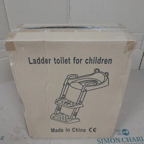 BOXED CHILDRENS TOILET WITH LADDER