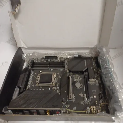 BOXED MSI MAG B650 TOMAHAWK WIFI MOTHERBOARD