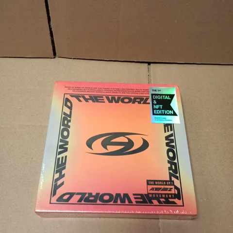 THE WORLD MAGAZINE – DIGITAL & NFT EDITION (1ST) – SEALED