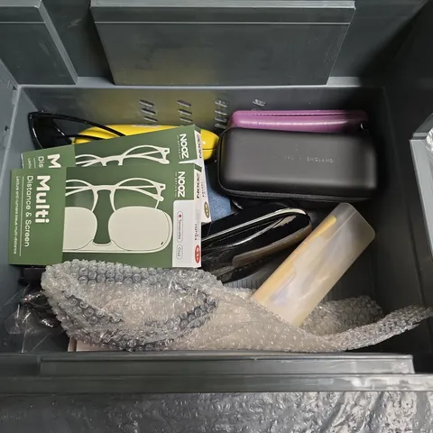 ASSORTED GLASSES, CASES AND ACCESSORIES