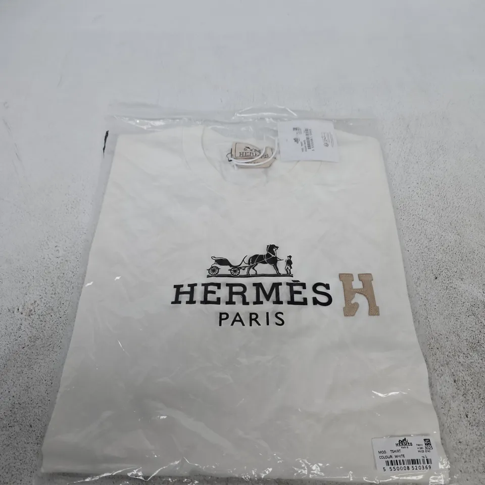 HERMÈS PARIS T-SHIRT – WHITE (SIZE L) – IN ORIGINAL PACKAGING