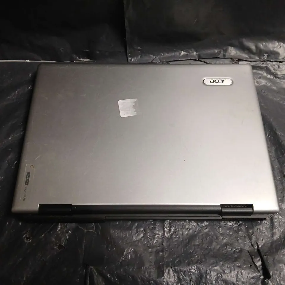 ACER LAPTOP - MODEL UNSPECIFIED
