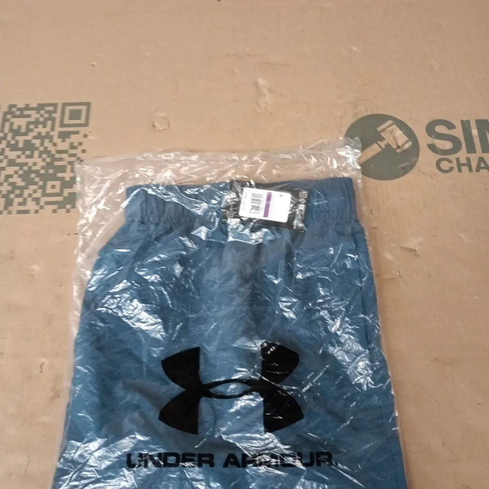 UNDER ARMOUR MEN’S UA TECH WOVEN SHORTS – BLUE