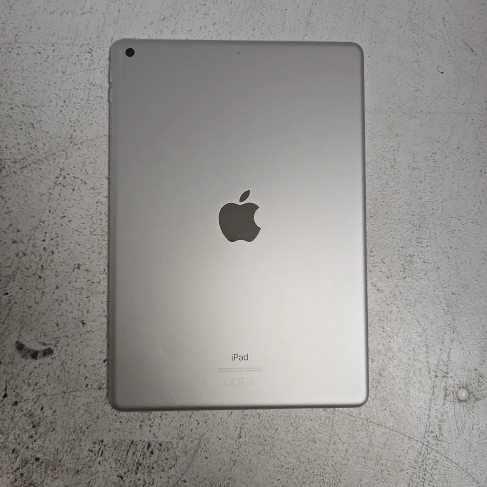 APPLE IPAD 8TH GEN TABLET - A2270