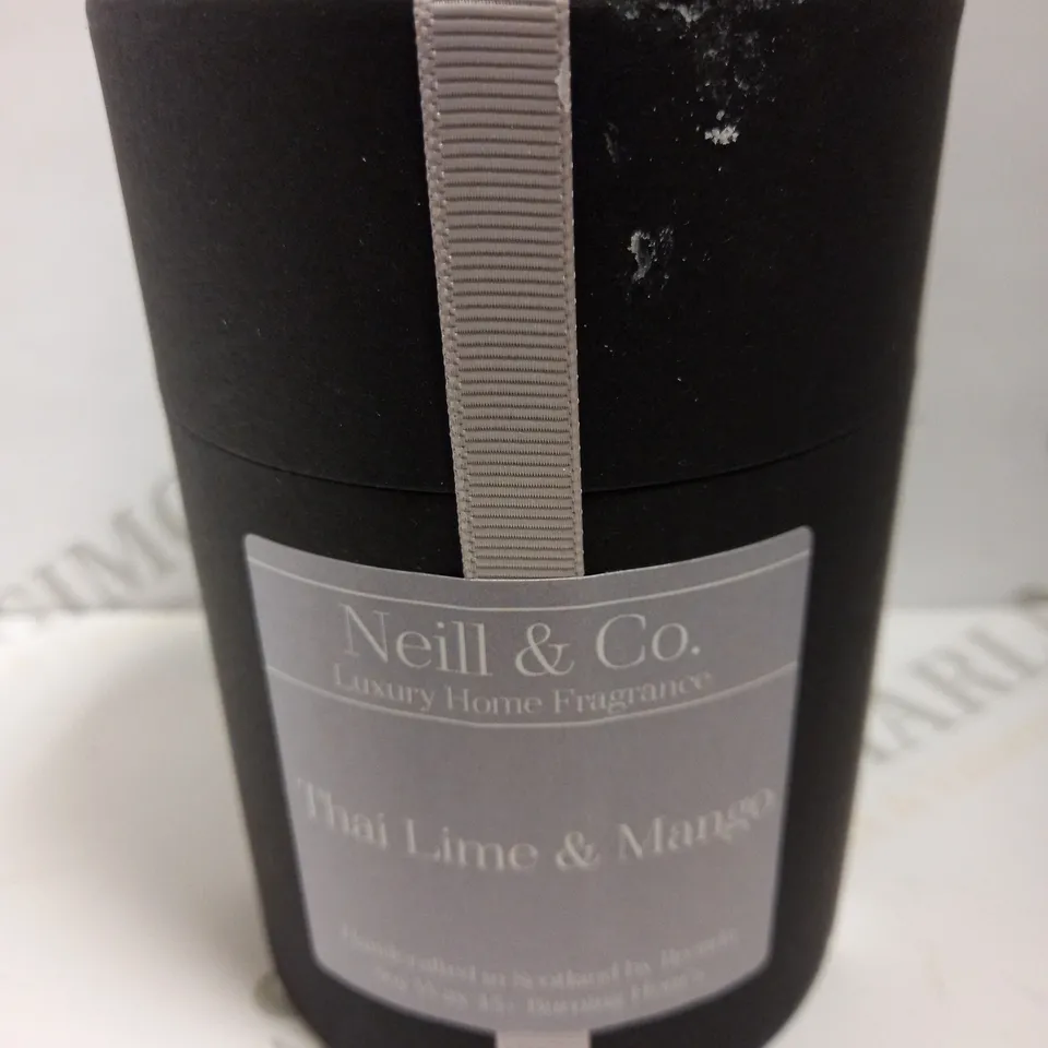 NEILL&CO THAI LIME & MANGO SCENTED CANDLE