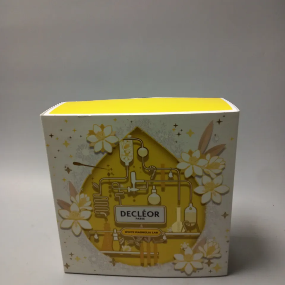 DECLEOR WHITE MAGNOLIA ANTI-AGEING CHRISTMAS COLLECTION