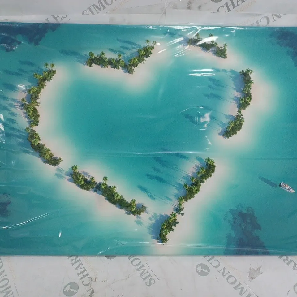 HOKKU DESIGNS ROMANTIC HEART ISLAND PHOTOGRAPHIC PRINT ON WRAPPED CANVAS 40 X 60CM