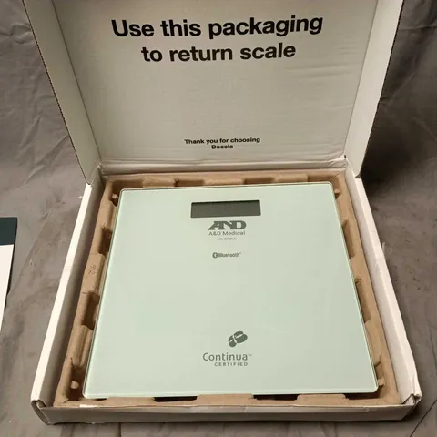 A & D MEDICAL UC-352BLE BLUETOOTH SCALES. BOXED