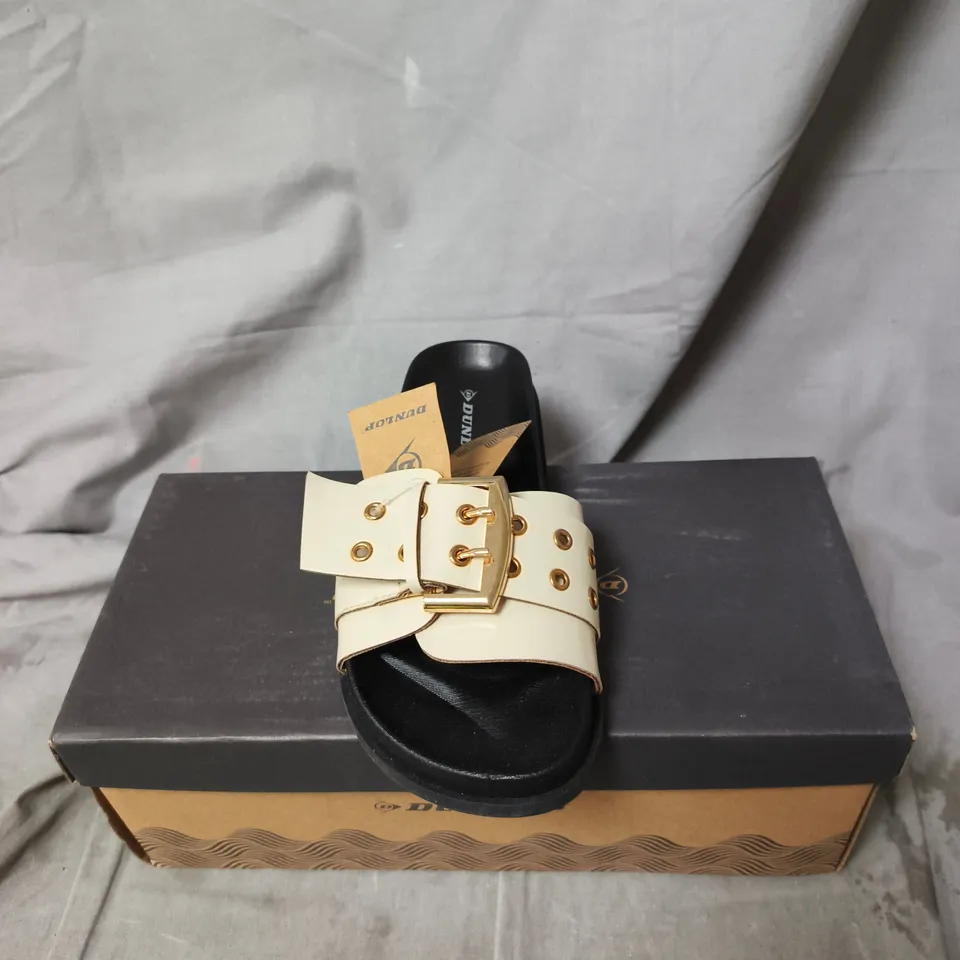 DUNLOP SANDALS - CREAM STRAPS WITH GOLD BUCKLES (BOXED) UK SIZE 3