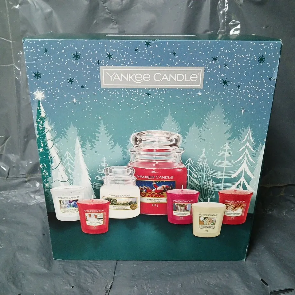 BOXED YANKEE CANDLE GIFT SET 