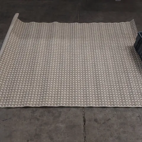 BRAND NEW BAGGED PACO HOME WAREGEM RUG - 120 x 170cm