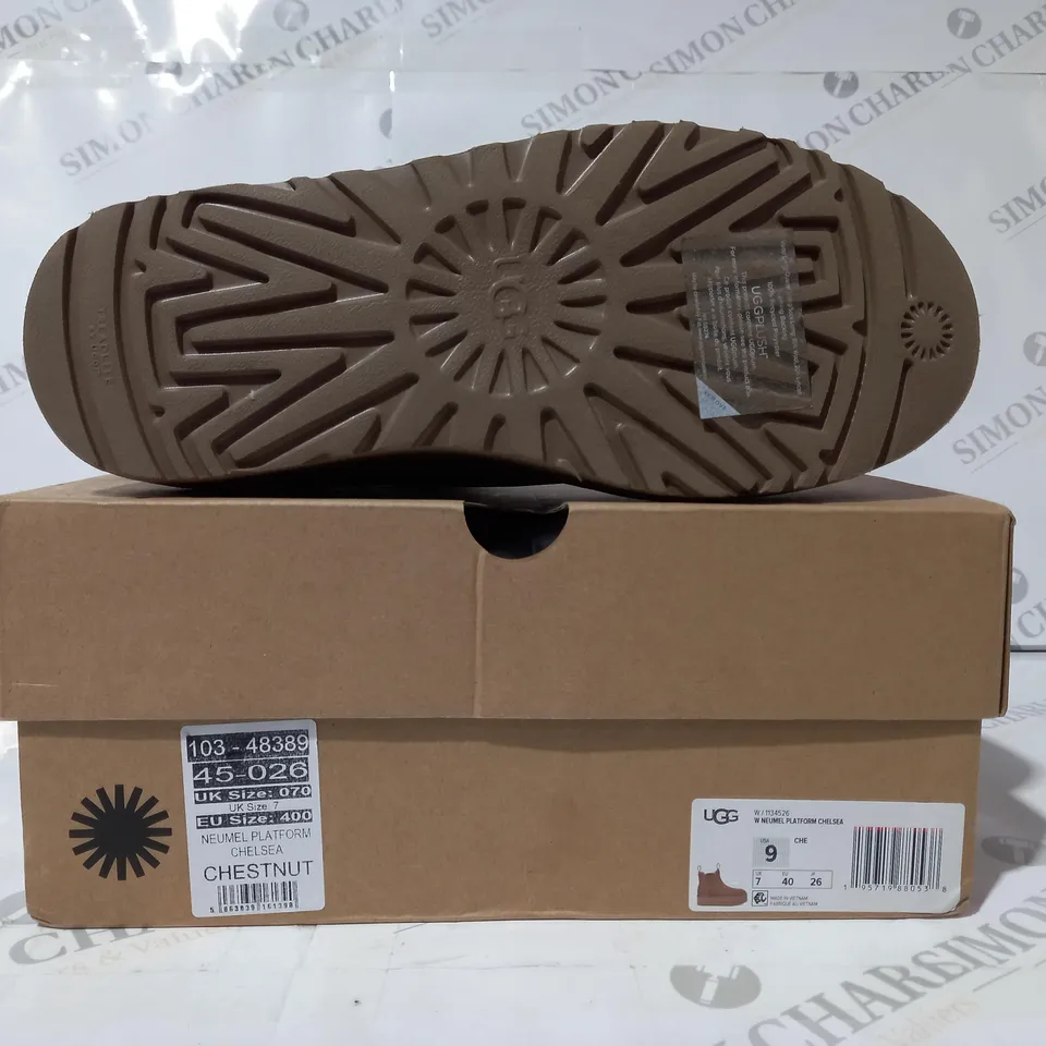 BOXED PAIR OF UGG NEUMEL PLATFORM CHELSEA BOOTS IN CHESTNUT UK SIZE 7