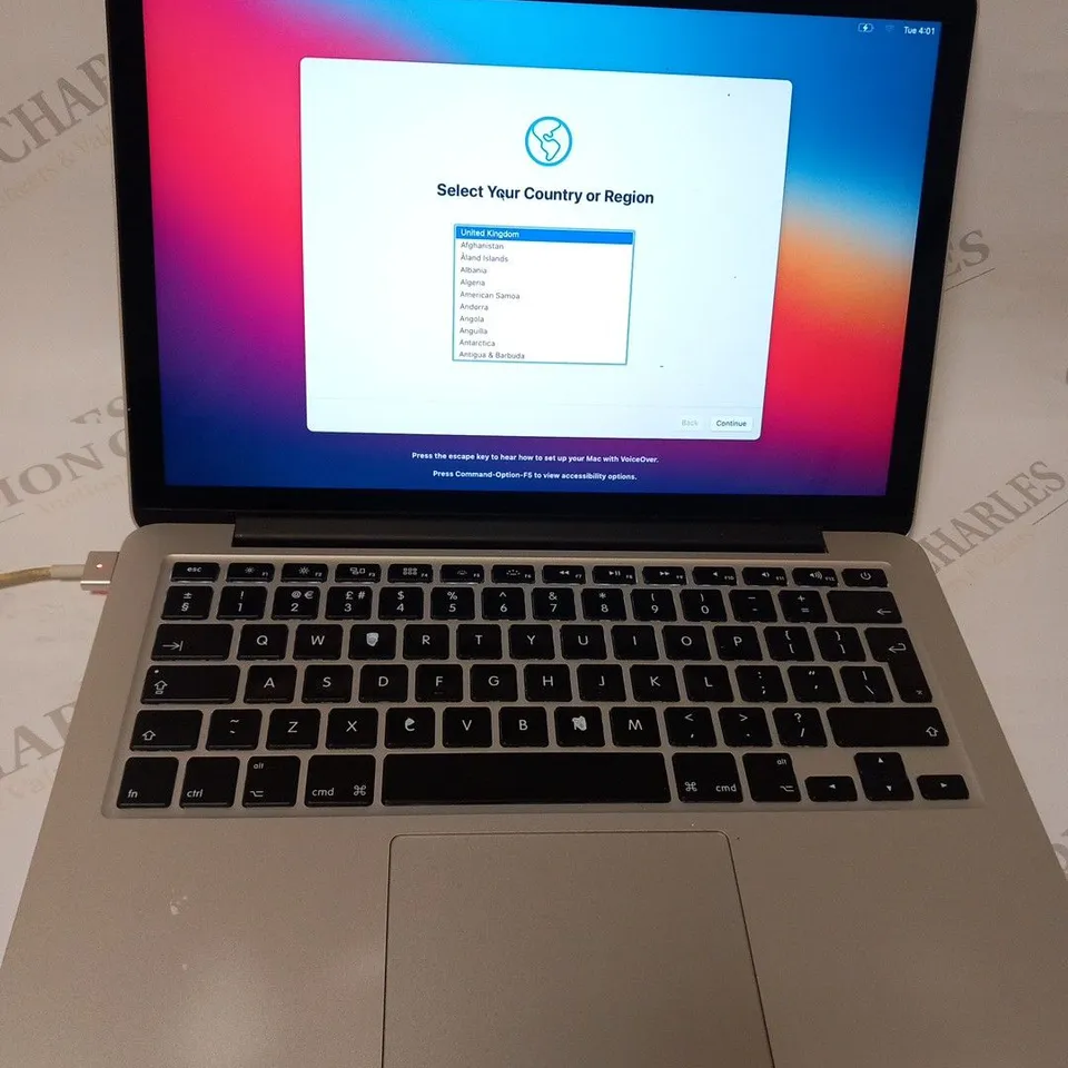 APPLE MACBOOK PRO (A1502 EARLY 2015)